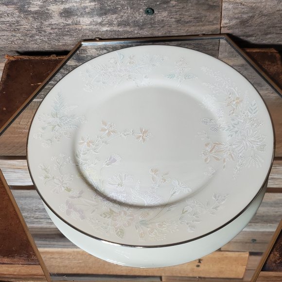 Lenox April Salad Plate - 1980's Pastel Flowers with Platinum Rim - Picture 2 of 5